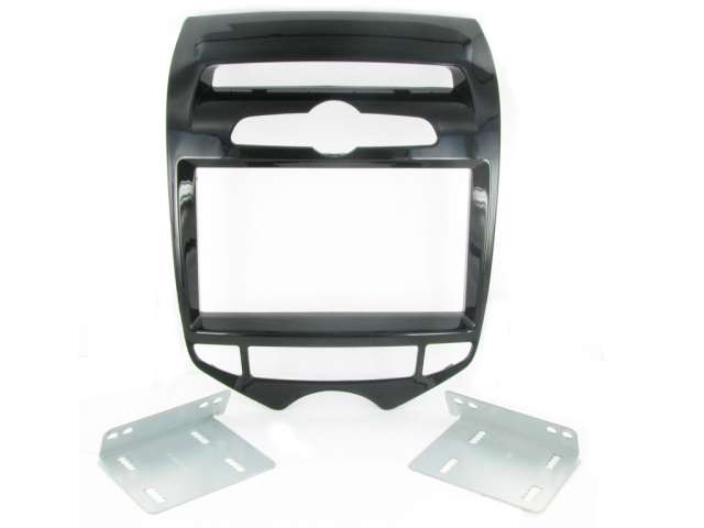 Connects2 CT23HY22 - Hyundai ix20 2011 Double Din Fascia Adapter Kit