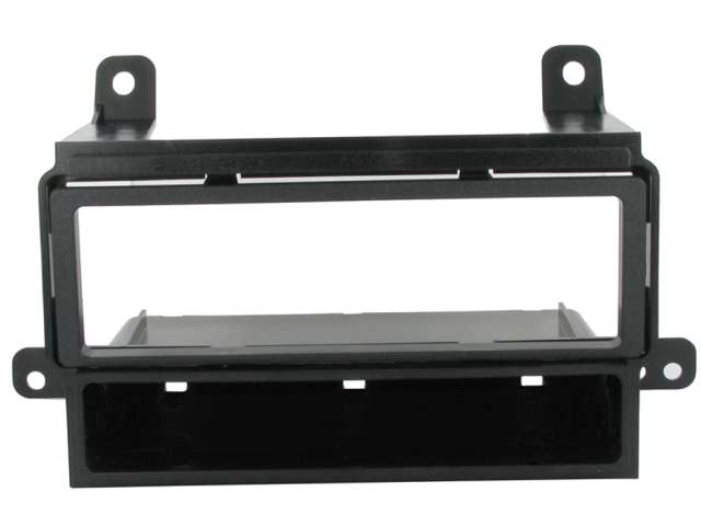 Connects2 CT24NS10 Nissan Navara Pathfinder 2005-2007 Fascia Adaptor