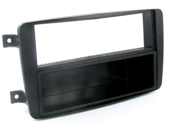 Connects2 CT24MB01 Mercedes C Class 2000-2004 Fascia Adaptor Panel