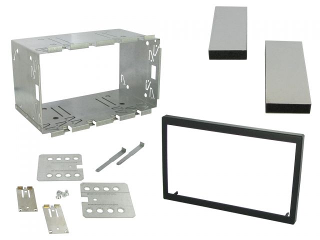 Connects2 Universal Double Din Car CD Fascia Fitting Kit