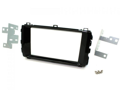 Connects2 CT23TY42 - Toyota Auris 2012> Double Din Fascia Adaptor Kit