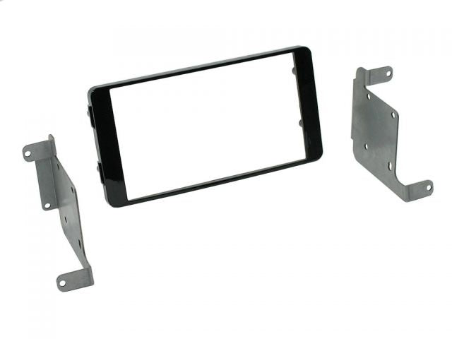 Connects2 CT23MT22 - Mitsubishi L200, Triton 2015> Double Din Fascia Adapt