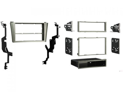 Connects2 CT23IN01 - Infiniti I-30 I-35 2000> Double Din Fascia Adaptor
