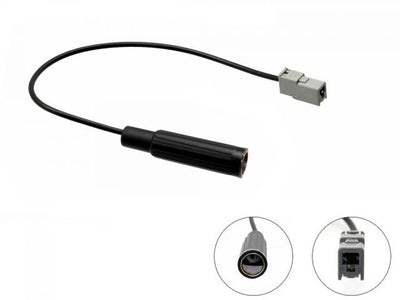 Connects2 CT27AA48 - Hyundai Male to DIN Female Aerial Adaptor