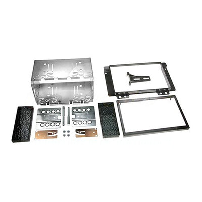 Connects2 CT23LR01 - Land Rover Freelander 2004-2006 Double Din Fascia Kit