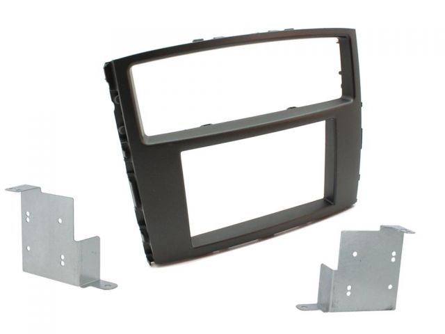 Connects2 CT24MT05 Mitsubishi Shogun PajeroDouble Din Fascia Adaptor Kit