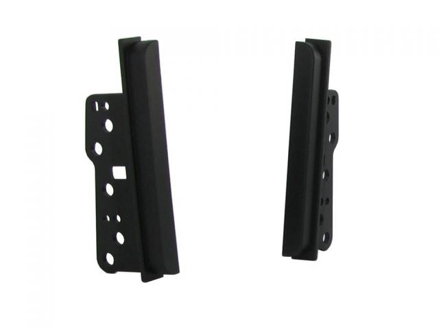 Connects2 CT24TY09 Toyota RAV4 MR2 Celica 2000-2006 Fascia Adaptor