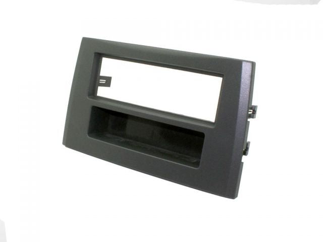 Connects2 CT24VL04 Volvo XC90 2002> Single Din Fascia Adaptor