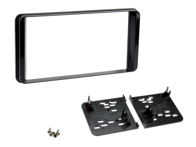 Connects2 CT23TY78 - Toyota C-HR 2017> Double DIn Fascia Adaptor