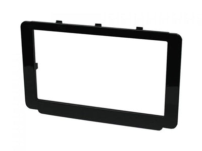 Connects2 CT23TY61 - Toyota Hilux 2015> Double Din Fascia Adaptor