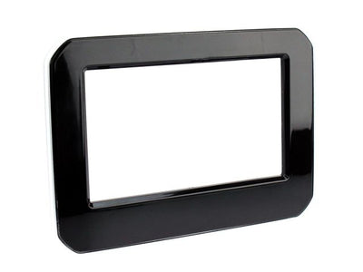 Connects2 CT23SZ17 Suzuki Ignis 2017> Double Din Fascia Adaptor