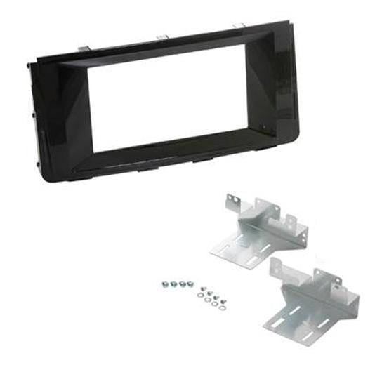 Connects2 CT23HY45 - Hyundai H350 2015> Double Din Fascia Adaptor