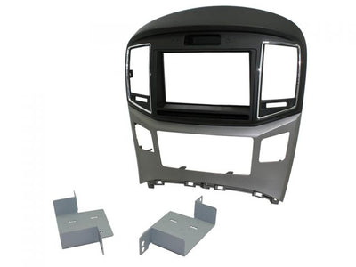 Connects2 CT23HY48 - Hyundai H1 2015> Double DIn Fascia Adaptor