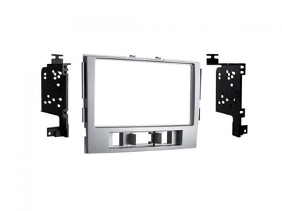 Connects2 CT23HY52 - Hyundai Santa-Fe 2010> Double Din Fascia Adaptor