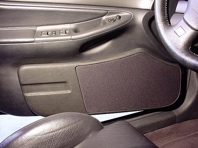 Jehnert Audi A4 (1994-2001) Custom Speaker Door Build