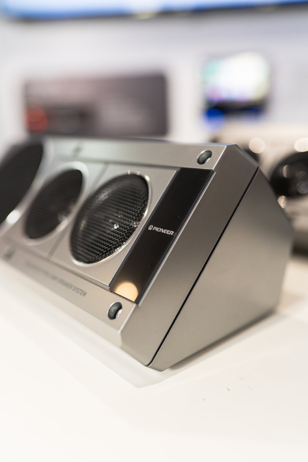 Pioneer TS-X40SXT - Retro 3-Way Bass Reflex Shelf Speaker System 100W