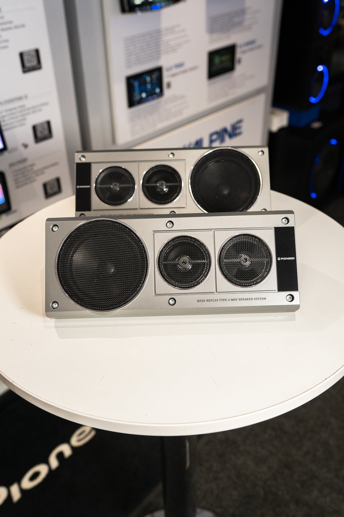 Pioneer TS-X40SXT - Retro 3-Way Bass Reflex Shelf Speaker System 100W
