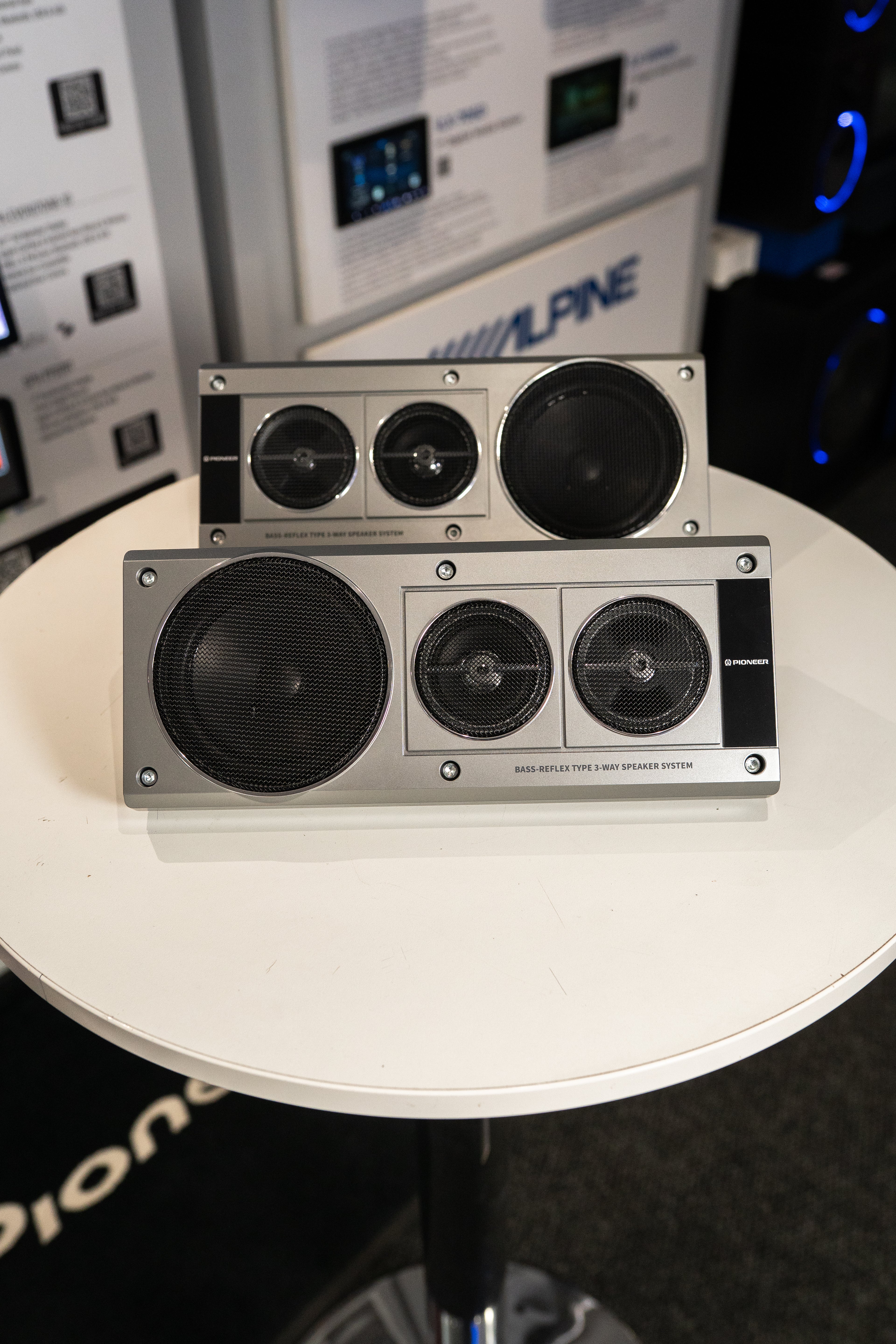 Pioneer TS-X40SXT - Retro 3-Way Bass Reflex Shelf Speaker System 100W
