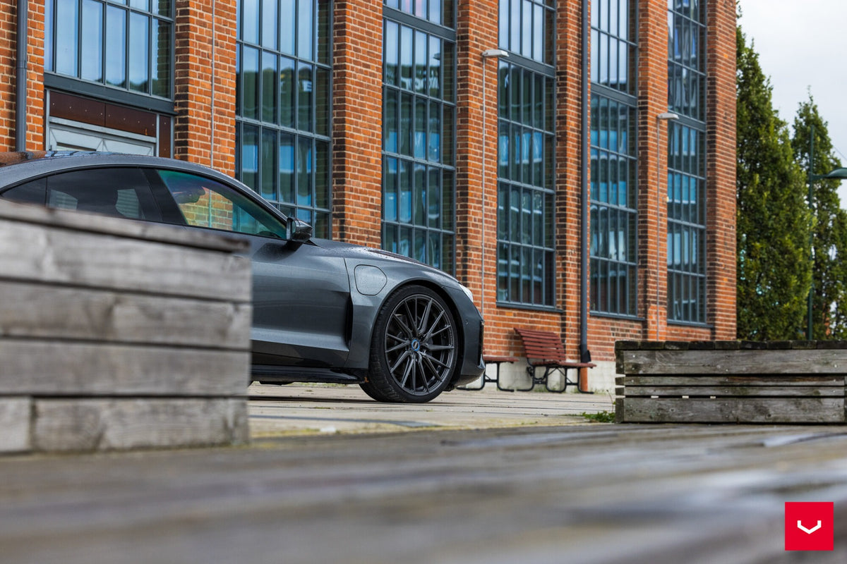 VOSSEN HYBRID FORGED SERIES HF-4T TINTED GLOSS BLACK