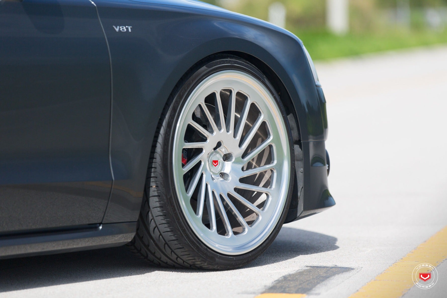 VOSSEN FORGED LC106T MONOBLOCK CUSTOM COLOUR APPLICATIONS