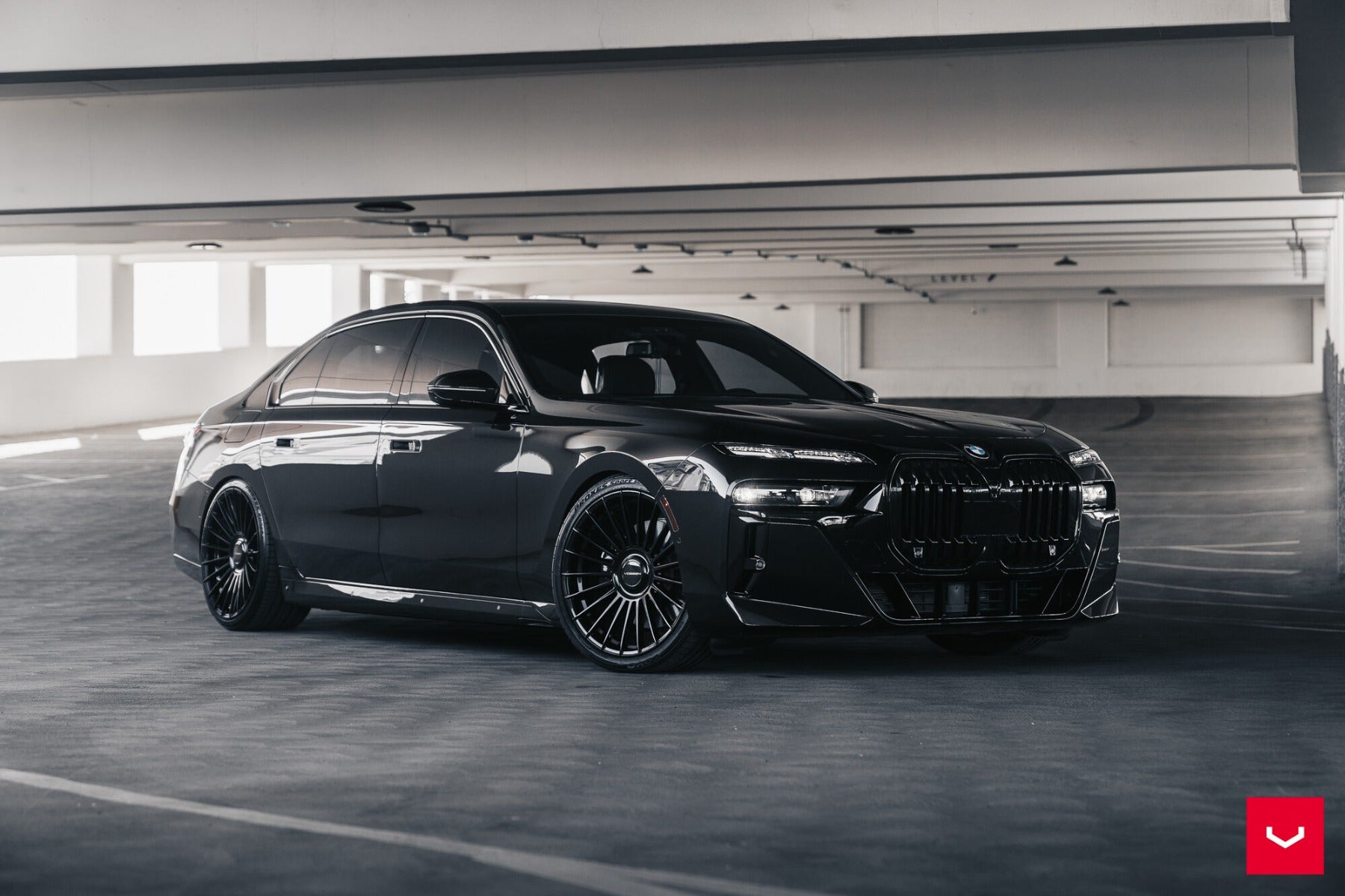 VOSSEN HYBRID FORGED SERIES HF-8 GLOSS BLACK