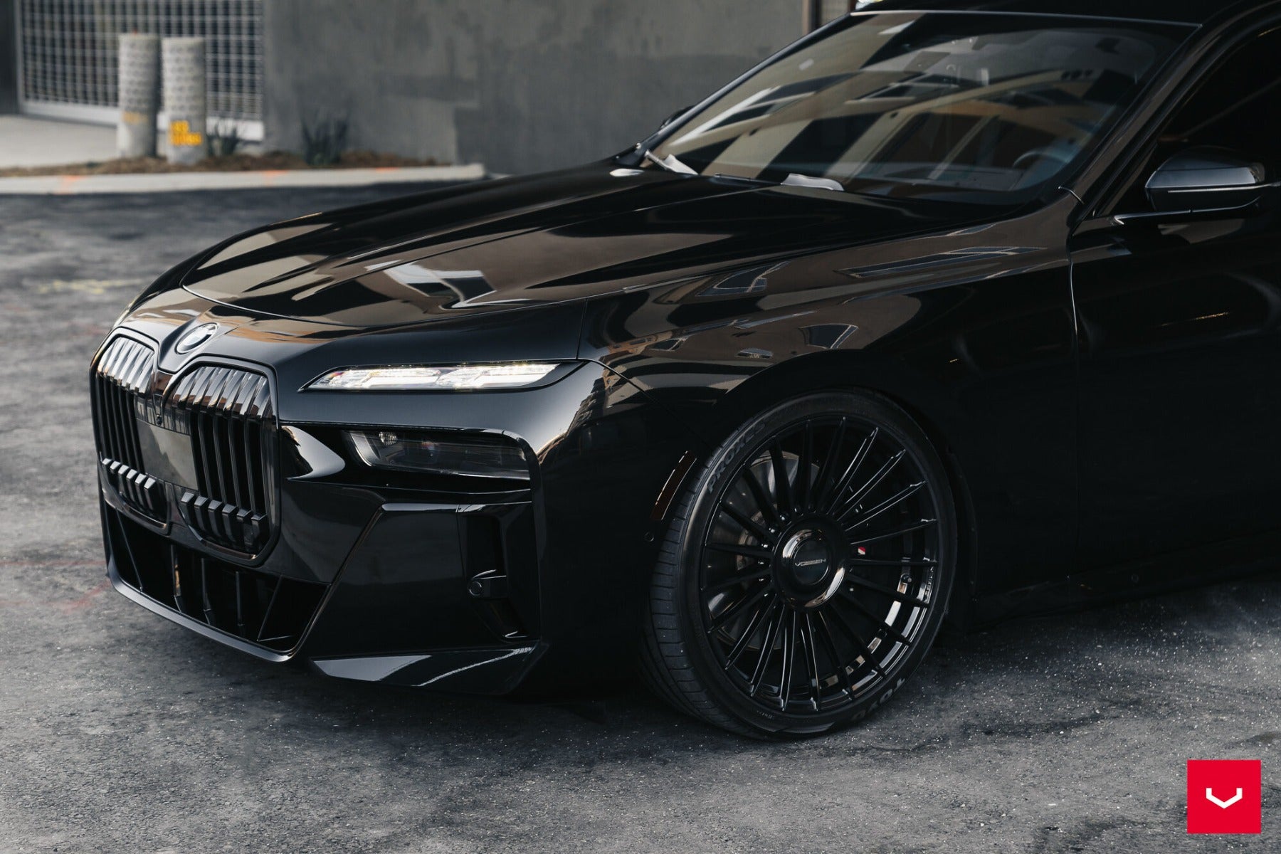 VOSSEN HYBRID FORGED SERIES HF-8 GLOSS BLACK