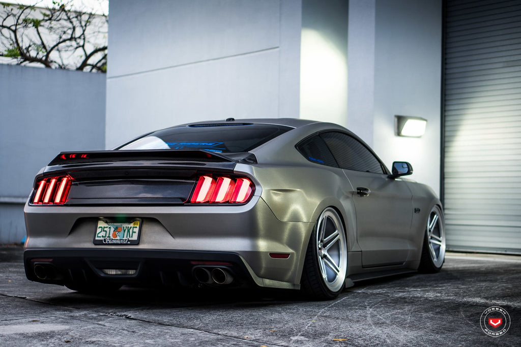 VOSSEN FORGED LC102 MONOBLOCK CUSTOM COLOUR APPLICATIONS