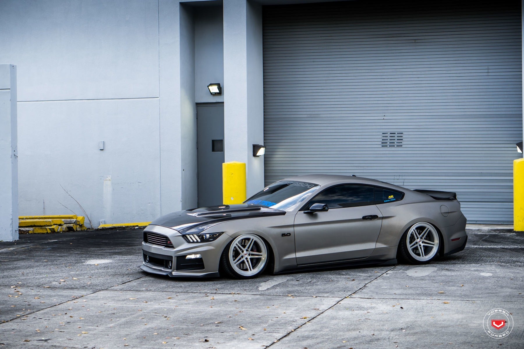 VOSSEN FORGED LC102 MONOBLOCK CUSTOM COLOUR APPLICATIONS