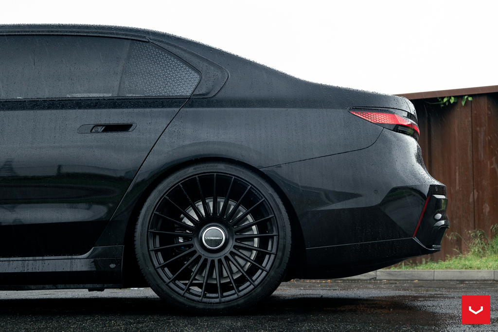 VOSSEN HYBRID FORGED SERIES HF-8 GLOSS BLACK