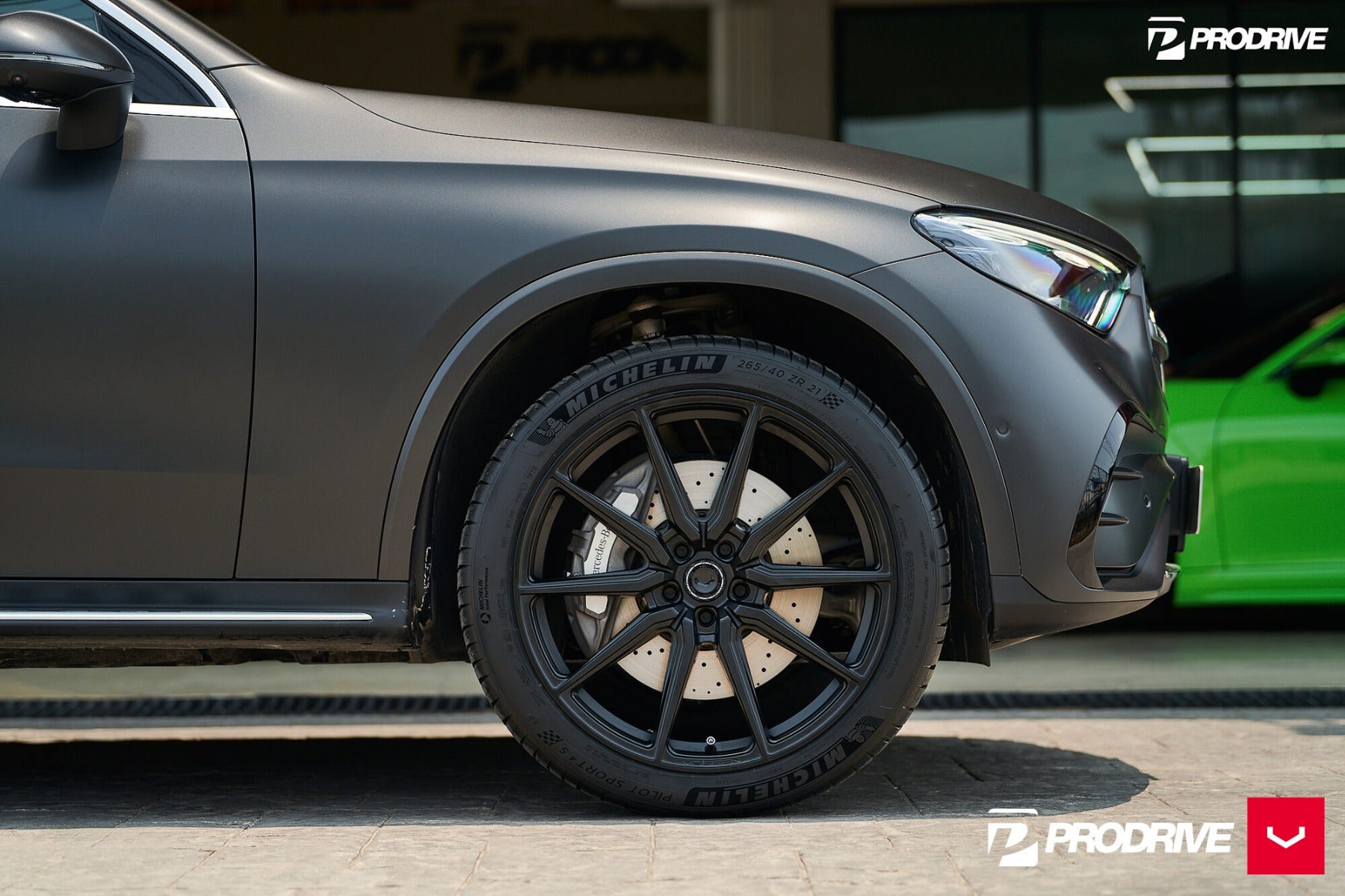 VOSSEN HYBRID FORGED SERIES HF-3 DOUBLE TINTED GLOSS BLACK