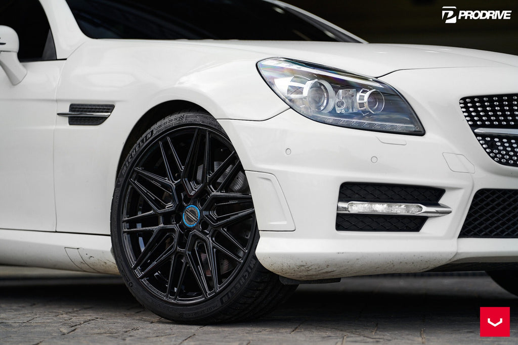 VOSSEN HYBRID FORGED SERIES HF-7 GLOSS BLACK