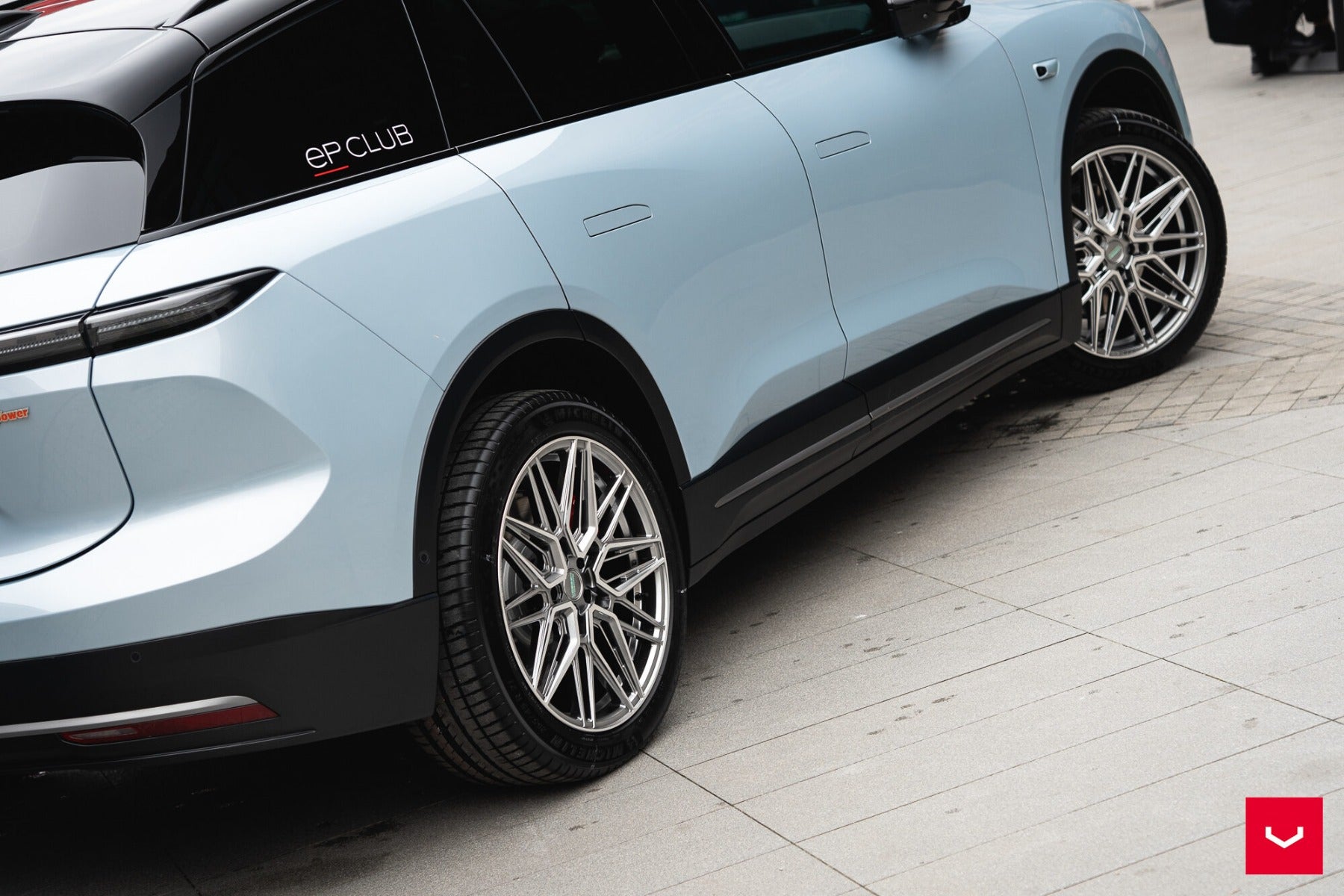 VOSSEN HYBRID FORGED SERIES HF-7 SILVER POLISHED