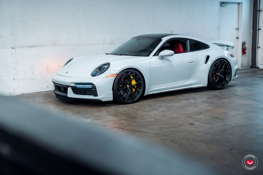 VOSSEN FORGED LC3-01T MONOBLOCK GLOSS BLACK