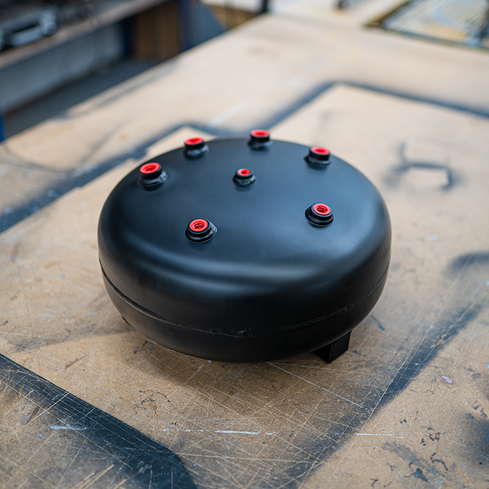 4 Gallon Black Pancake Tank By CompressAir