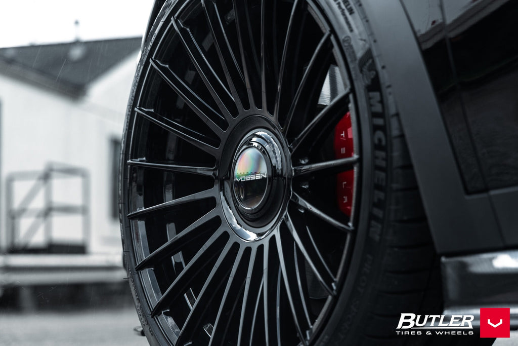 VOSSEN HYBRID FORGED SERIES HF-8 GLOSS BLACK