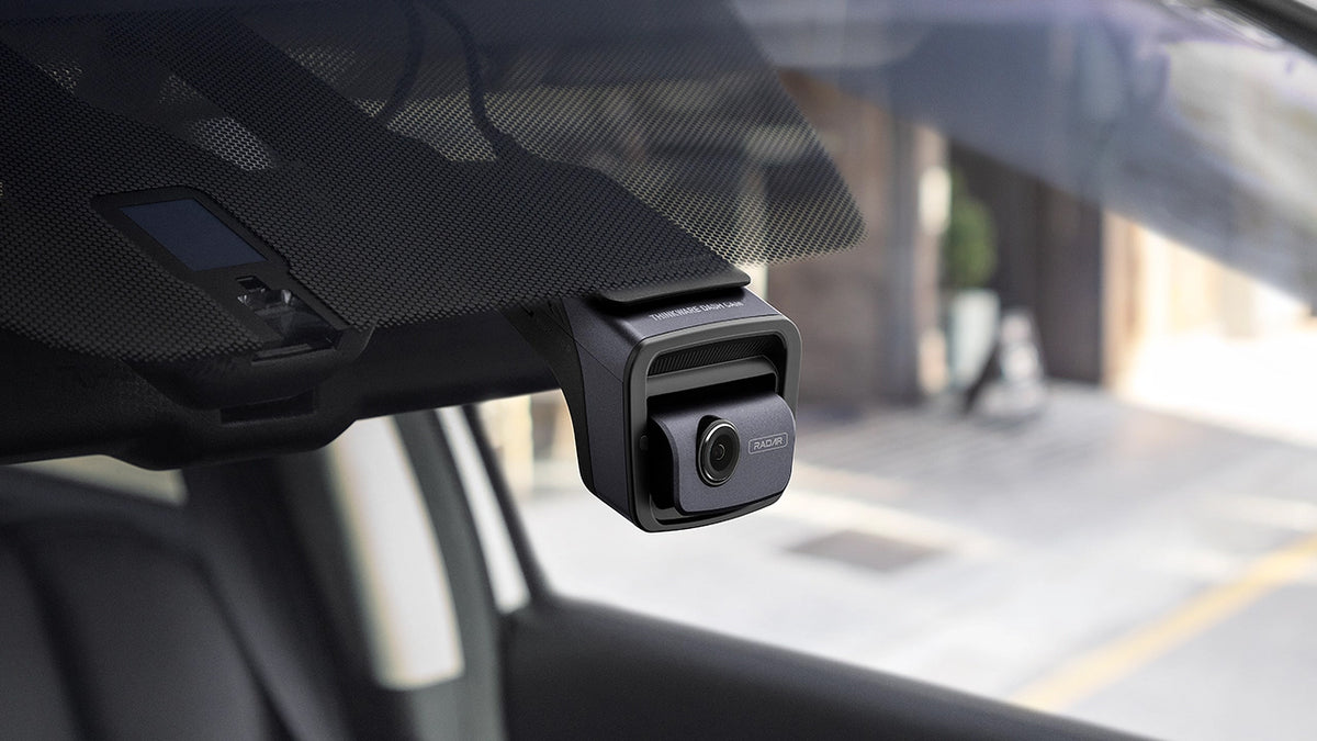 Thinkware U3000 - 4K UHD Front Camera 64GB Dual Lead Dash Cam