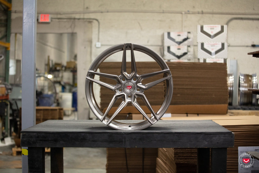 VOSSEN FORGED EVO-1 MONOBLOCK CUSTOM COLOUR APPLICATIONS