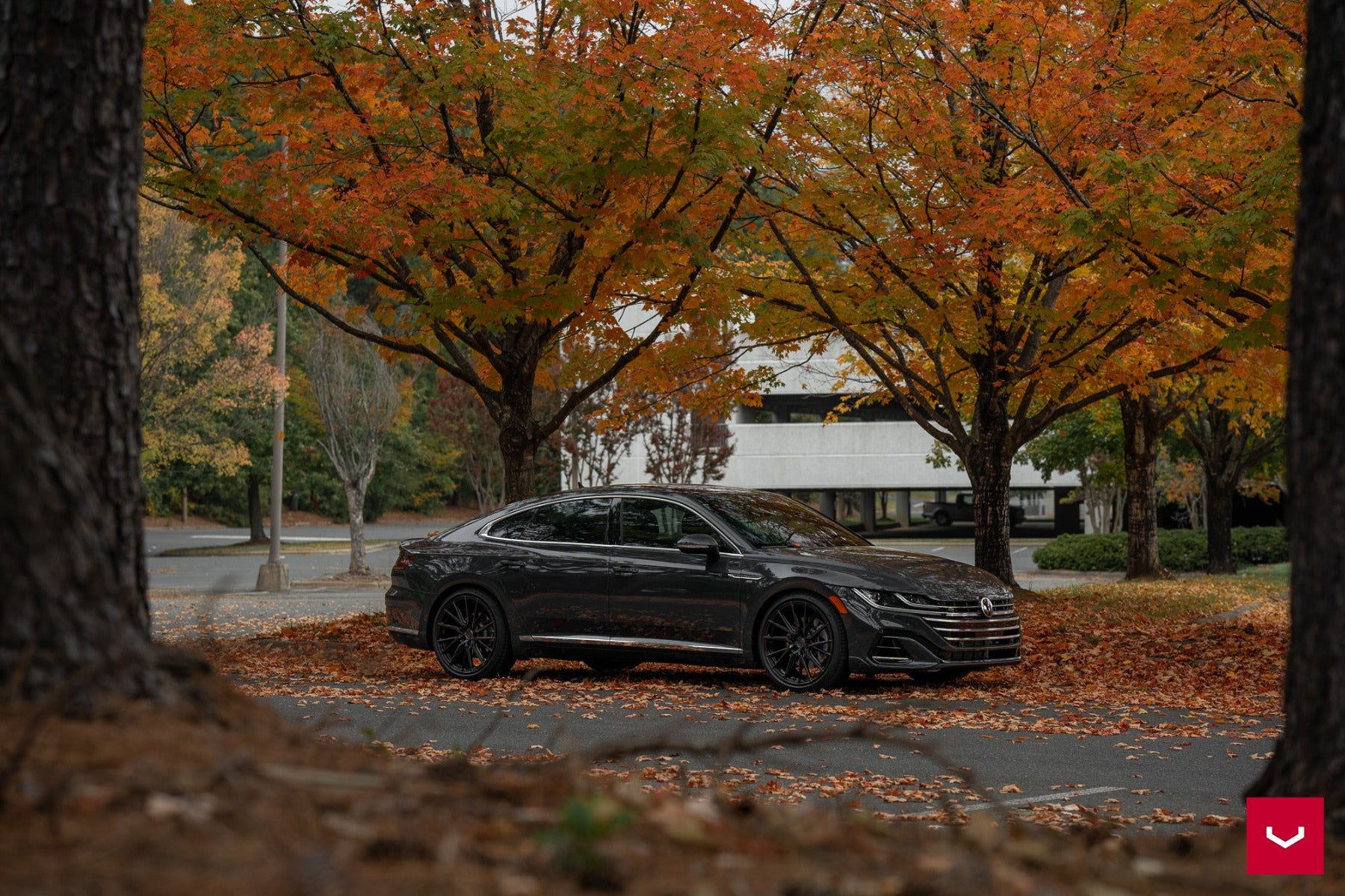 VOSSEN HYBRID FORGED SERIES HF-4T TINTED GLOSS BLACK
