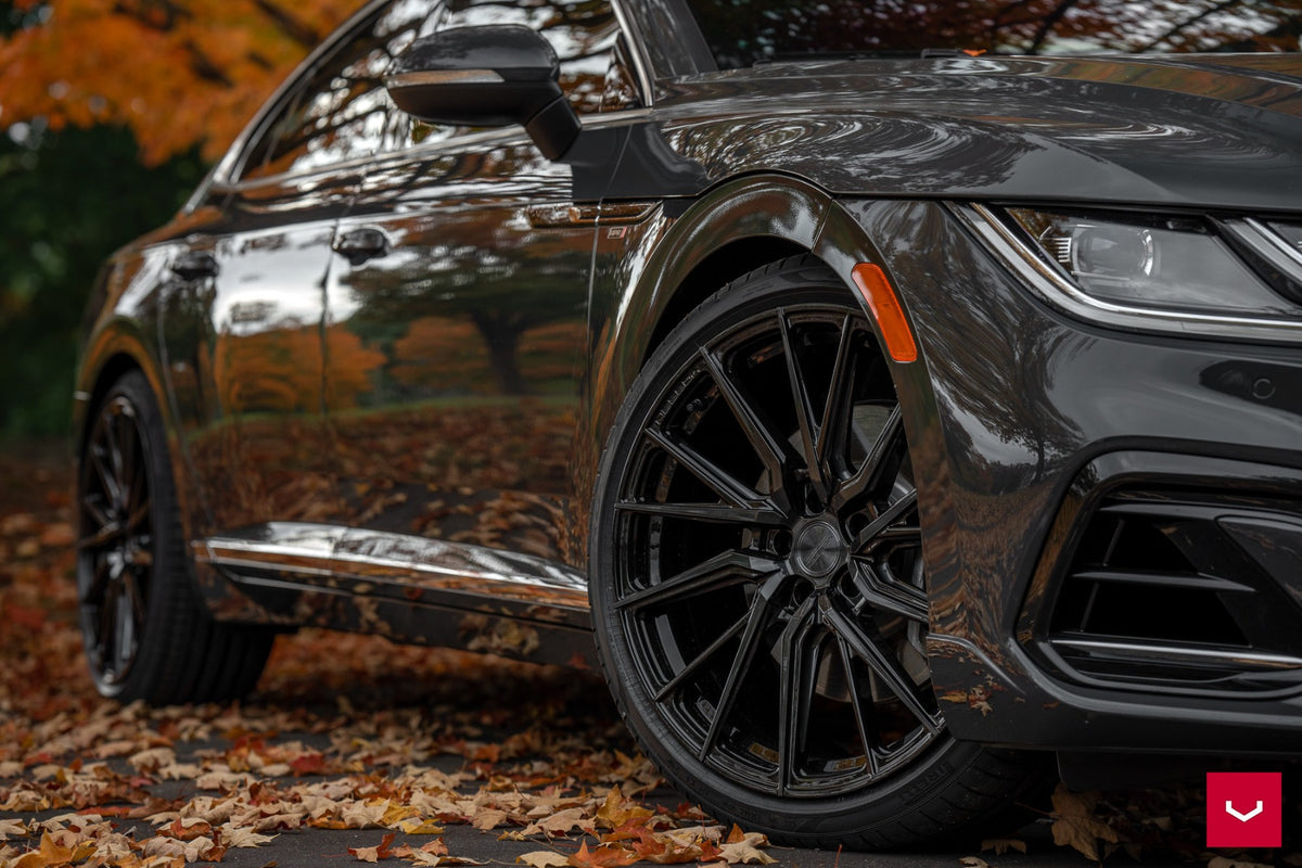 VOSSEN HYBRID FORGED SERIES HF-4T TINTED GLOSS BLACK