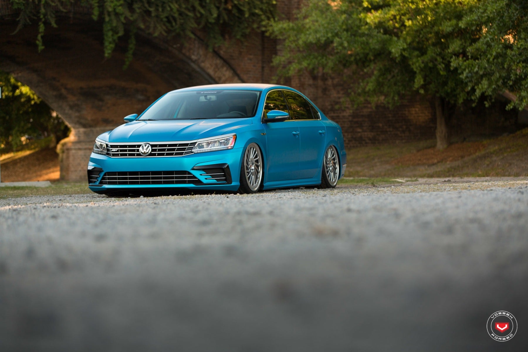 VOSSEN FORGED LC106T MONOBLOCK CUSTOM COLOUR APPLICATIONS