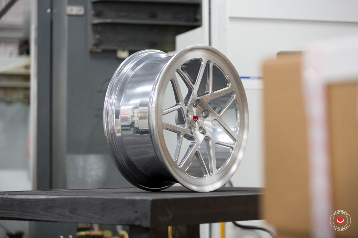 VOSSEN FORGED LC109T MONOBLOCK CUSTOM COLOUR APPLICATIONS